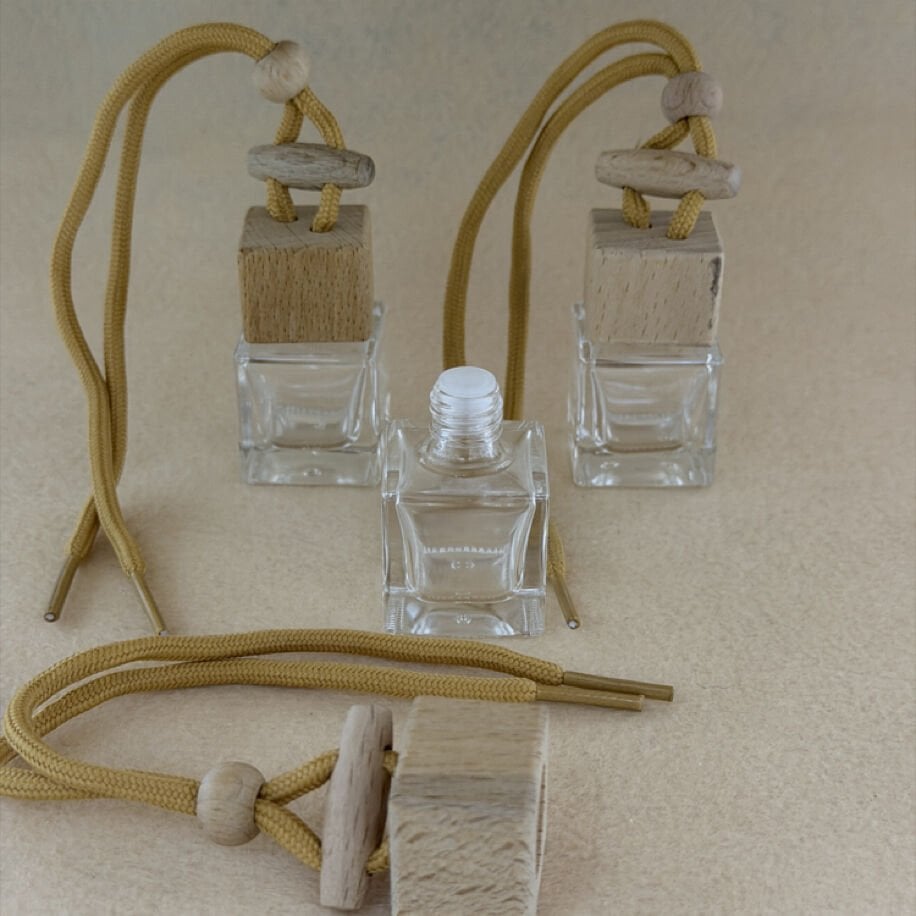 10ml İpli Oda-Araba Kokusu Kare Model Cam Şişe (100 Adet)