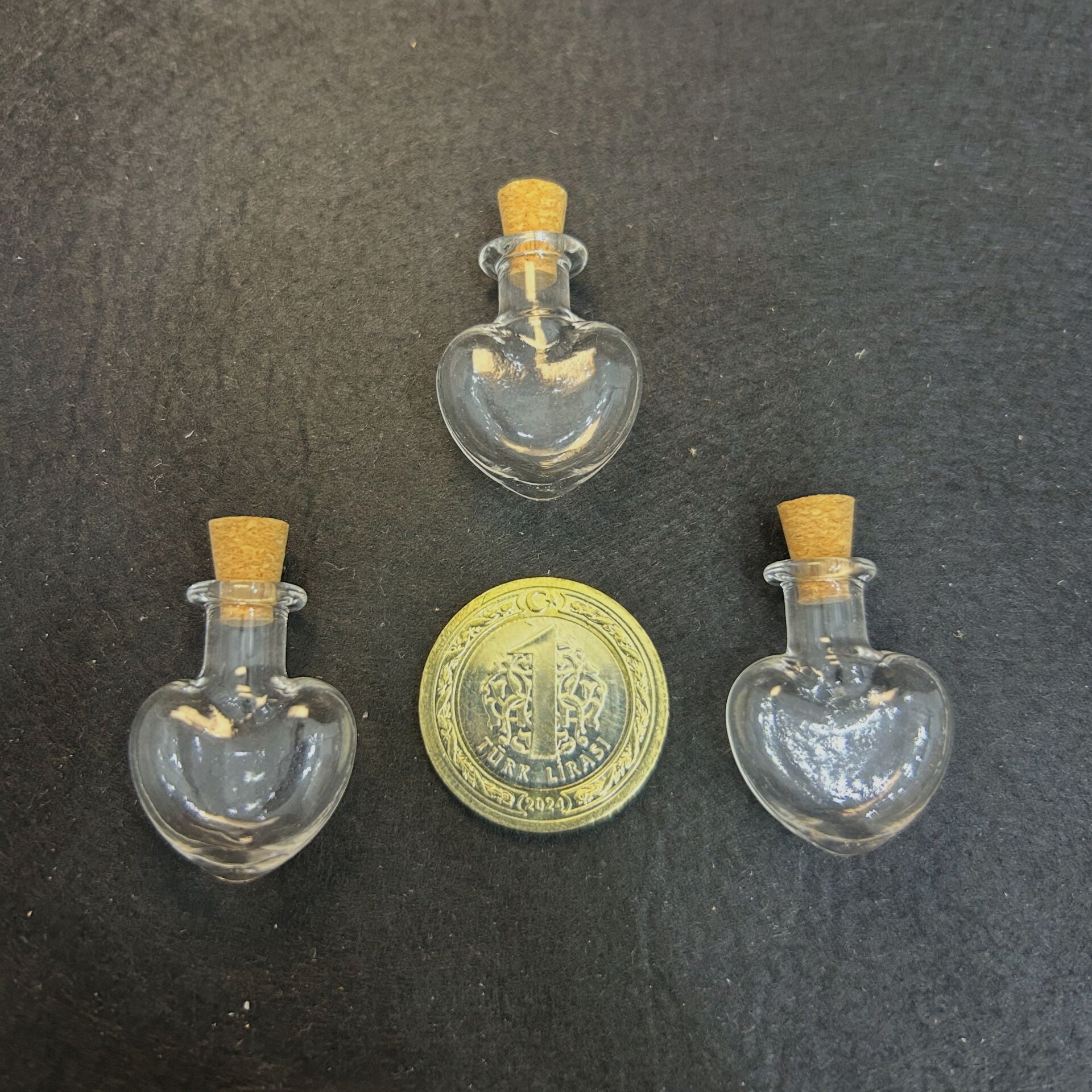 Mini Kalp şişe mantar tıpalı