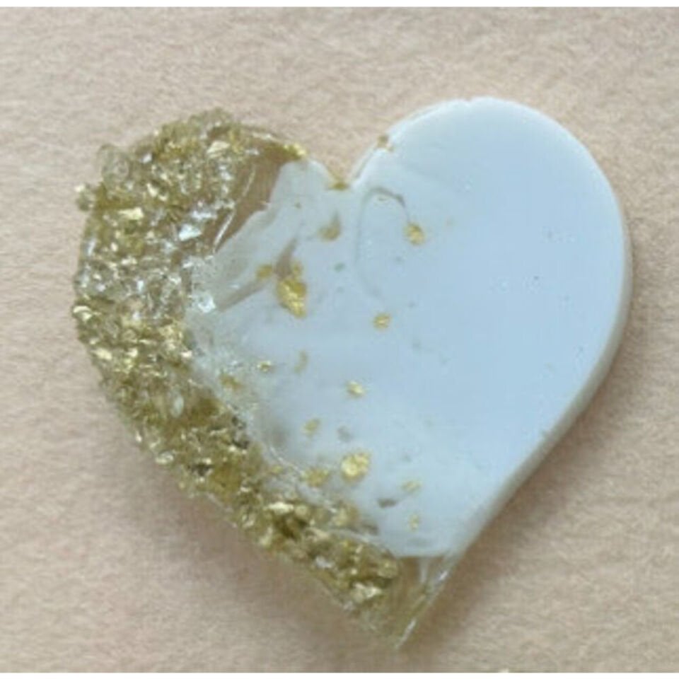 Gold Taşlı Beyaz Zemin Kalpli Epoksi Magnet 100 Adet