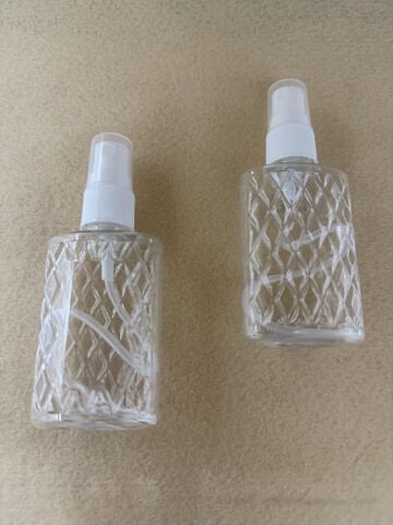 Desenli Sprey Başlıklı 40ml Plastik Şişe