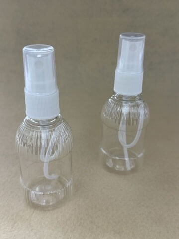 Çizgili Silindir Sprey Başlıklı 40ml Plastik Şişe