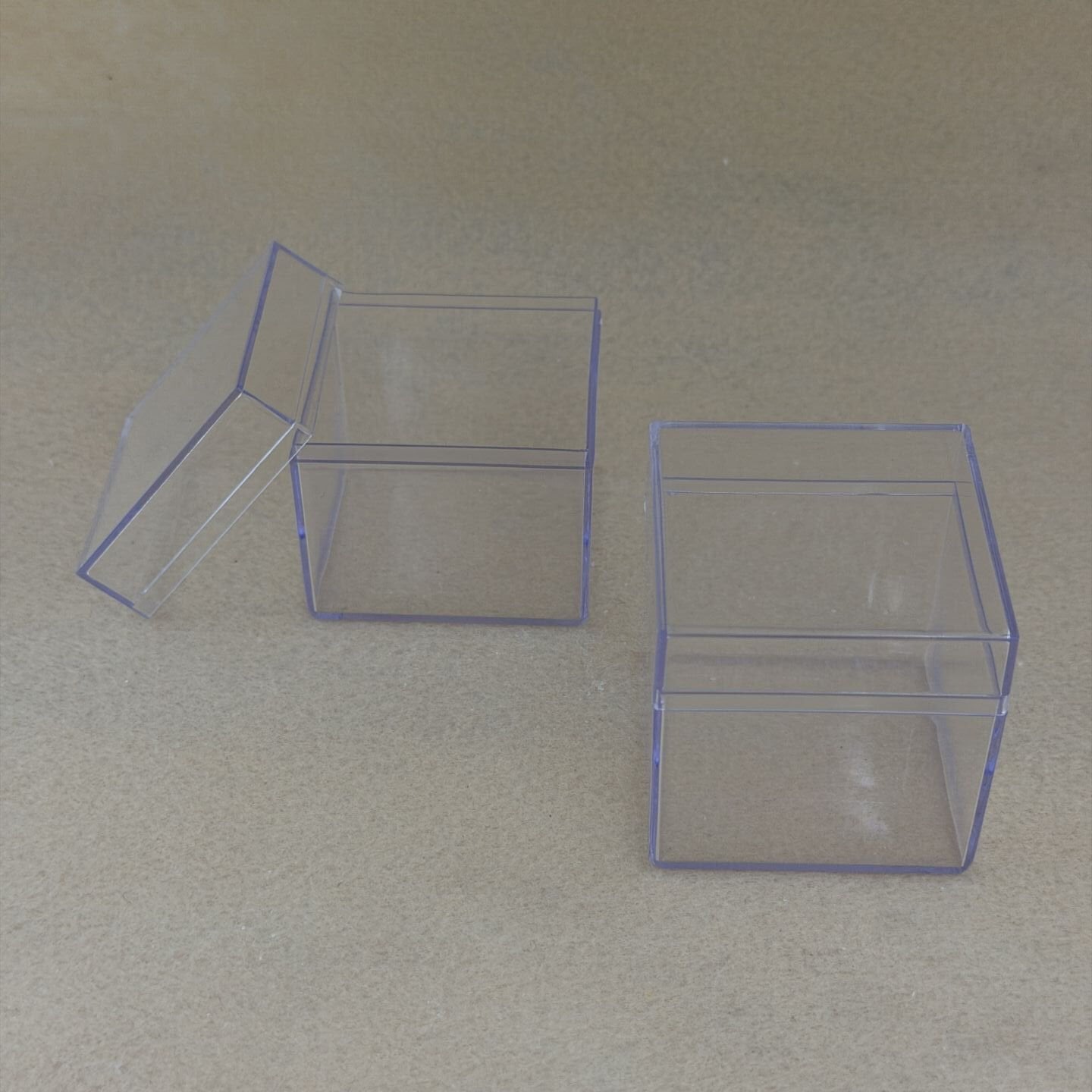 5x5CM Mika Kutu