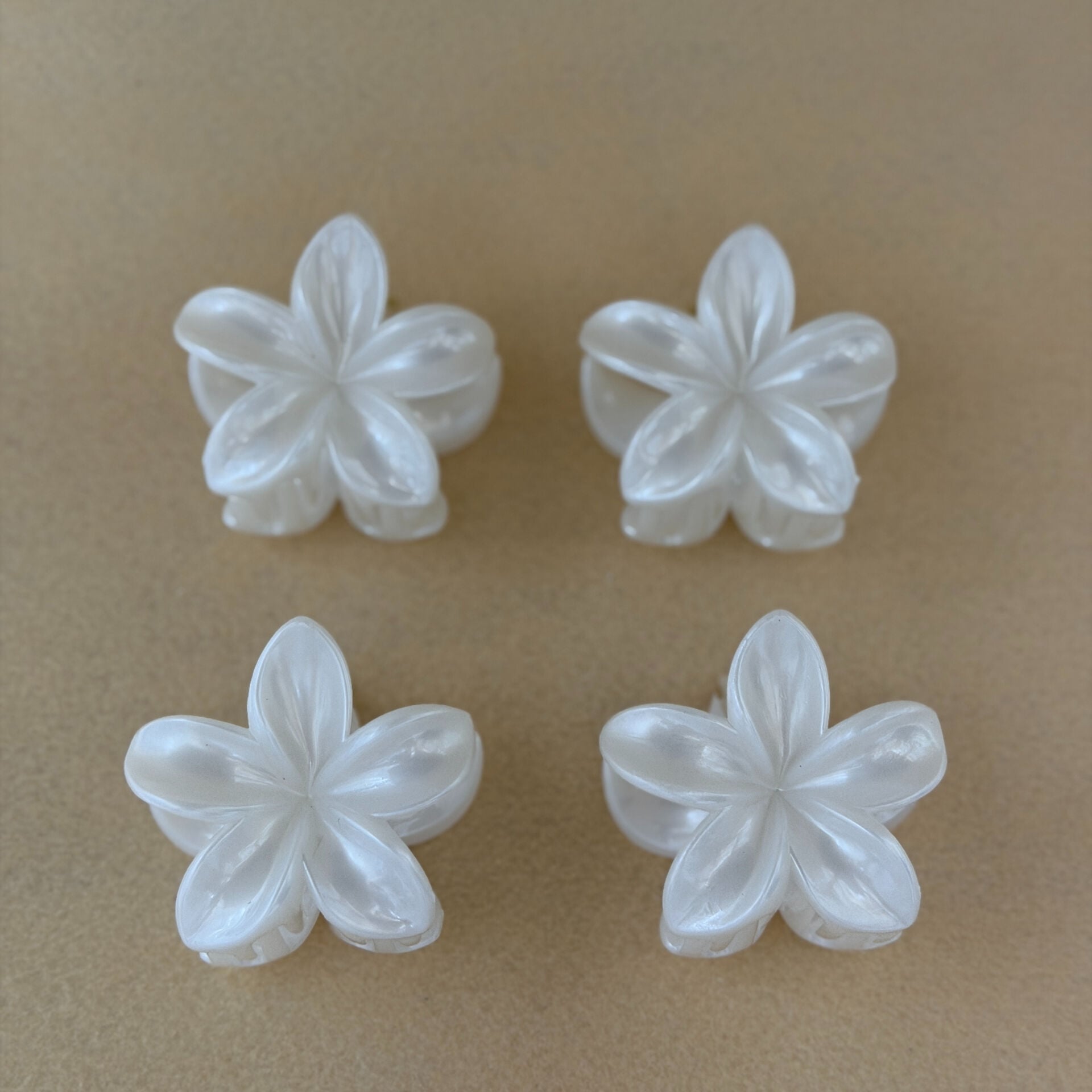 Lotus Toka Beyaz Ufak Boy 12li Paket 6cm